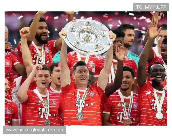 拜仁慕尼黑中路推进强势